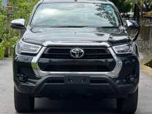 https://riyasewana.com/uploads/toyota-hilux-20181203382.jpg
