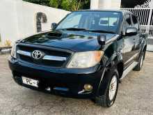 https://riyasewana.com/uploads/toyota-hilux-2018472822712.jpg