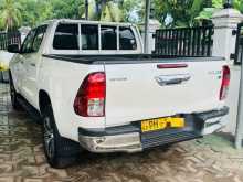 https://riyasewana.com/uploads/toyota-hilux-2020-2111512112464.jpg