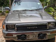 Toyota Hilux 1990 Pickup