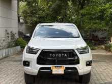 Toyota Hilux 2024 Pickup