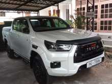 Toyota Hilux 2024 Pickup