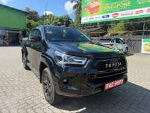 Toyota Hilux 2024 Pickup