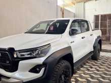 Toyota Hilux 2024 Pickup