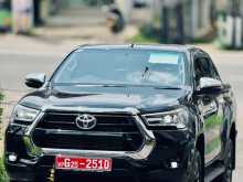 Toyota Hilux 2025 Pickup