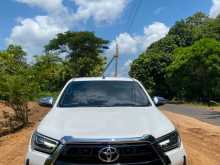 Toyota Hilux 2025 Pickup