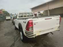 https://riyasewana.com/uploads/toyota-hilux-2025-913555412162.jpg