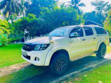 https://riyasewana.com/uploads/toyota-hilux-211248076946.jpg