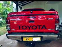 https://riyasewana.com/uploads/toyota-hilux-21130033945.jpg