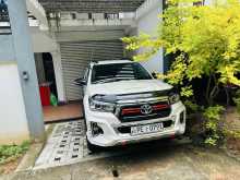 https://riyasewana.com/uploads/toyota-hilux-2119513422202.jpg