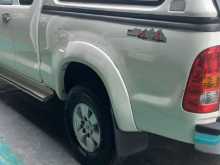 https://riyasewana.com/uploads/toyota-hilux-2162649326.jpg