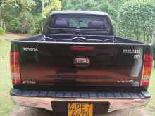 https://riyasewana.com/uploads/toyota-hilux-21948094052.jpg