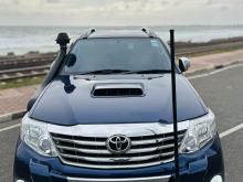 https://riyasewana.com/uploads/toyota-hilux-219521717836.jpg