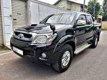 https://riyasewana.com/uploads/toyota-hilux-221115374463.jpg