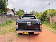 https://riyasewana.com/uploads/toyota-hilux-2215563122252.jpg