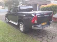 https://riyasewana.com/uploads/toyota-hilux-23111930636.jpg