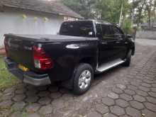 https://riyasewana.com/uploads/toyota-hilux-23111930764.jpg