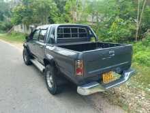 https://riyasewana.com/uploads/toyota-hilux-231349154432.jpg