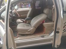 https://riyasewana.com/uploads/toyota-hilux-2314040017935.jpg