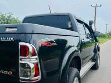 https://riyasewana.com/uploads/toyota-hilux-23140950202.jpg