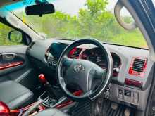 https://riyasewana.com/uploads/toyota-hilux-23140950713.jpg