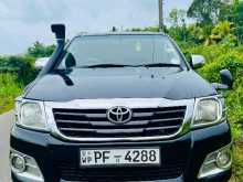Toyota Hilux 2013 Pickup