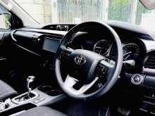 https://riyasewana.com/uploads/toyota-hilux-23175459426.jpg