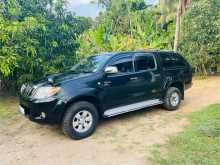https://riyasewana.com/uploads/toyota-hilux-2320012122173.jpg
