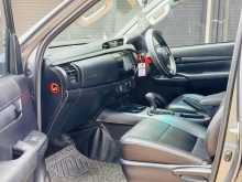 https://riyasewana.com/uploads/toyota-hilux-2321482922212.jpg