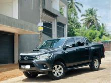 https://riyasewana.com/uploads/toyota-hilux-2321492324301.jpg
