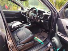https://riyasewana.com/uploads/toyota-hilux-2322021517385.jpg