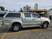 https://riyasewana.com/uploads/toyota-hilux-242152554903.jpg