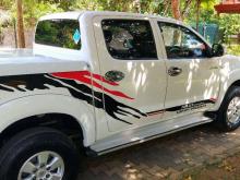 https://riyasewana.com/uploads/toyota-hilux-251210446265.jpg