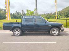 https://riyasewana.com/uploads/toyota-hilux-251241576464.jpg