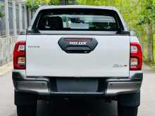 https://riyasewana.com/uploads/toyota-hilux-25155027824.jpg
