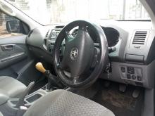 https://riyasewana.com/uploads/toyota-hilux-2522562817085.jpg