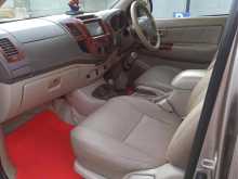 https://riyasewana.com/uploads/toyota-hilux-267214422143.jpg