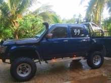 https://riyasewana.com/uploads/toyota-hilux-26857094222.jpg