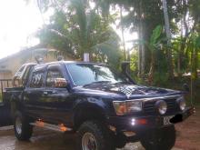 https://riyasewana.com/uploads/toyota-hilux-26859056074.jpg