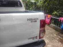 https://riyasewana.com/uploads/toyota-hilux-2815071424643.jpg