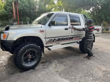 https://riyasewana.com/uploads/toyota-hilux-289315224081.jpg