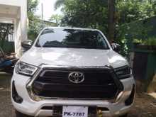 Toyota Hilux 2025 Pickup
