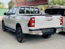 https://riyasewana.com/uploads/toyota-hilux-2910030622753.jpg
