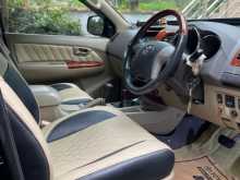 https://riyasewana.com/uploads/toyota-hilux-292208763.jpg