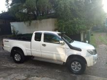 https://riyasewana.com/uploads/toyota-hilux-296441317073.jpg
