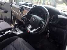 https://riyasewana.com/uploads/toyota-hilux-30151810514.jpg
