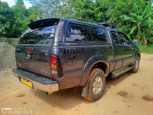 https://riyasewana.com/uploads/toyota-hilux-3015422917694.jpg