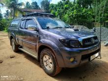 https://riyasewana.com/uploads/toyota-hilux-3015423017085.jpg