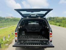 https://riyasewana.com/uploads/toyota-hilux-3l-1912542024766.jpg