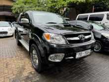 Toyota Hilux 3L Turbo 2012 2007 Car